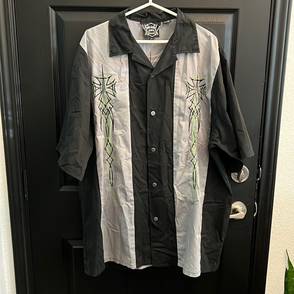 Hard Chrome Gear Button Down